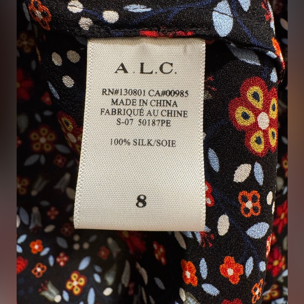 A.L.C. 100% Silk Floral Button Front Long Sleeve Blouse Black Multicolor Size 8 - Picture 6 of 8